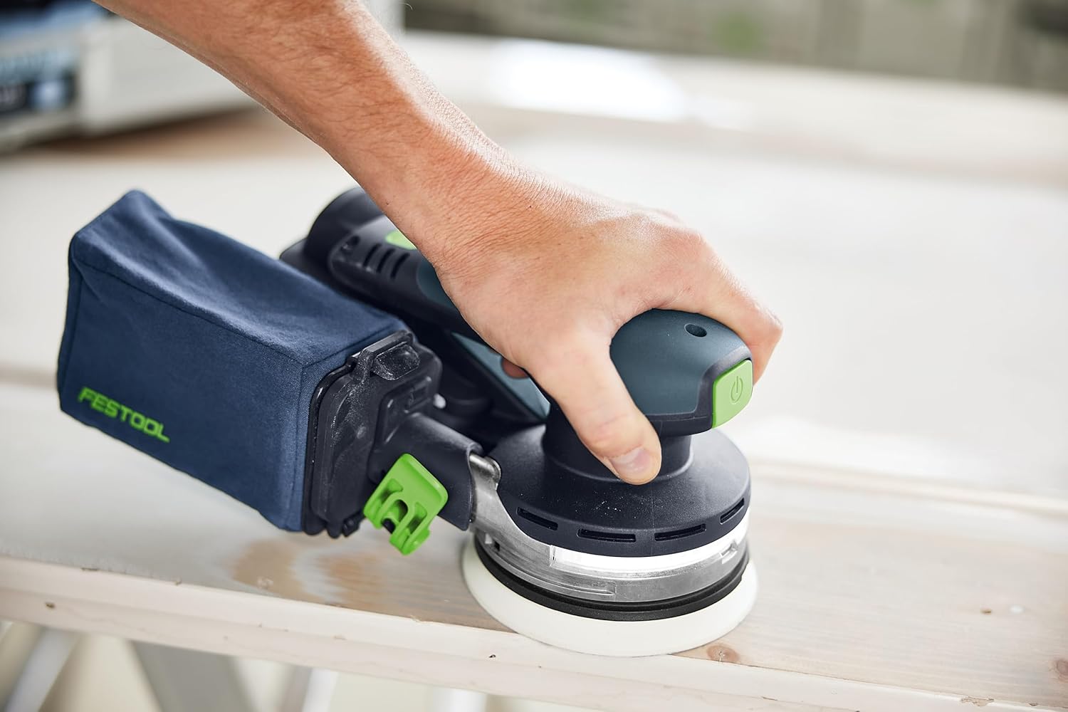 Festool ETSC 2 Random Orbit Sander Review: Premium Power Meets Cordless Freedom